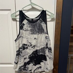 Lululemon Monochrome Abstract Tank Top